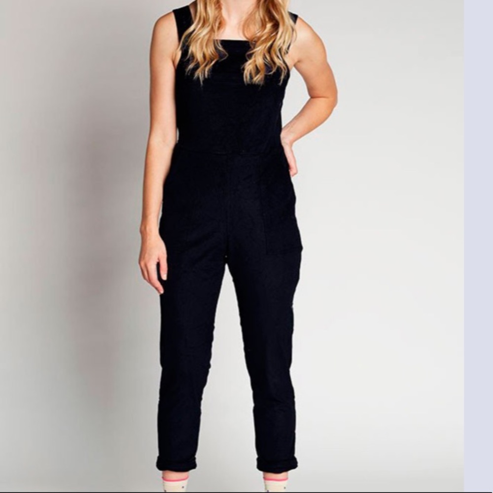 Nooworks Stretch Corduroy Overalls😍